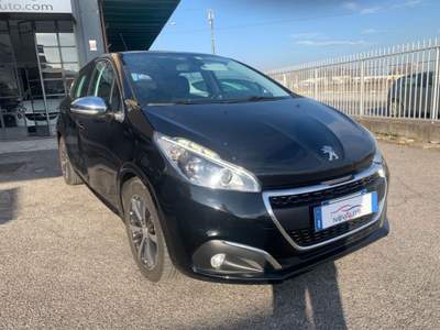 Peugeot 208 BlueHDi 75 5 porte OK NEO Nero usata Nova Milanese