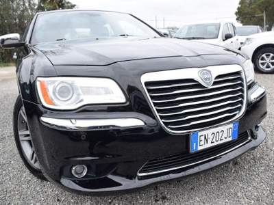 Lancia Thema  3.0 V6 Mjet II 190 CV Platinum Nero usata Montalto di Castro