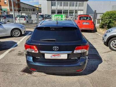 Toyota Avensis ESEMPLARE FULL OPTIONAL GANGIO TRAINO Blu/Azzurro usata Campagnola