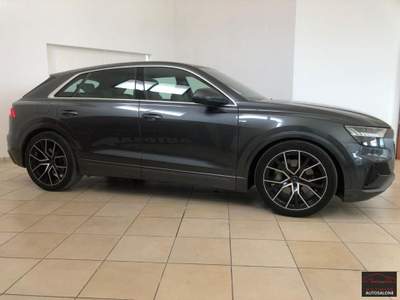 Audi Q8 50 TDI 286 CV quattro tiptronic Sport Grigio usata Botrugno