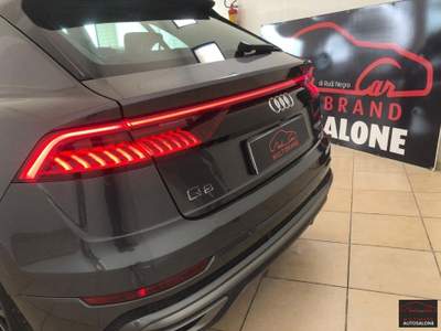 Audi Q8 50 TDI 286 CV quattro tiptronic Sport Grigio usata Botrugno