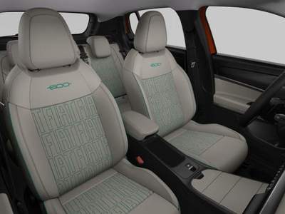Fiat 600 1.2 HYBRID DCT 100CV usata Palo del Colle