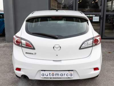 Mazda 3 Mazda3 1.6 MZ-CD 115 CV 5p. Active Bianco usata Silea