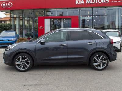Kia Niro 1.6 GDi DCT HEV Energy Grigio usata Fondi