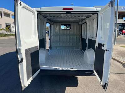 Peugeot Boxer 330 2.0 BlueHDi PM-TN Furgone Bianco usata Veglie