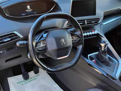 Peugeot 3008 BlueHDi 150 S&S Business Bianco usata Nicosia