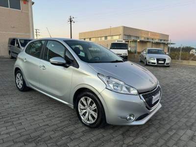 Peugeot 208  usata Laterza
