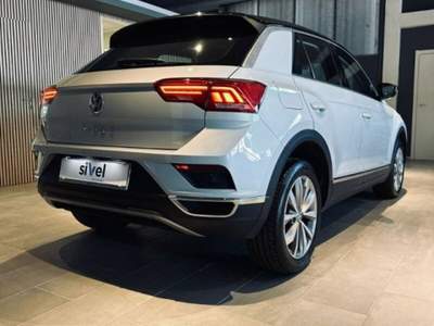 Volkswagen T-Roc 2.0 tdi Advanced 150cv dsg Bianco usata Avezzano