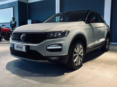 Volkswagen T-Roc 2.0 tdi Advanced 150cv dsg Bianco usata Avezzano