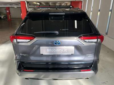 Toyota RAV4 RAV4 2.5 HV (222CV) E-CVT AWD-i Style Grigio usata Grumello del Monte