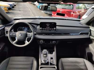 Mitsubishi Outlander 2.0 4WD Black Edition 7 posti Grigio usata Castelnuovo Rangone