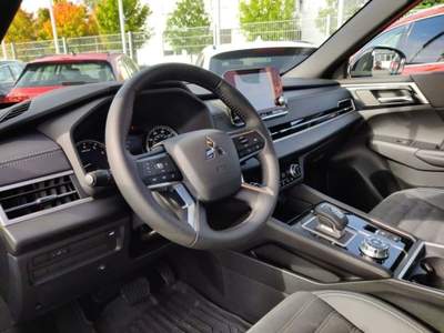 Mitsubishi Outlander 2.0 4WD Black Edition 7 posti Grigio usata Castelnuovo Rangone
