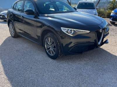 Alfa Romeo Stelvio 2.2 Turbodiesel 190 CV AT8 Q4 Business Nero usata Vico Equense