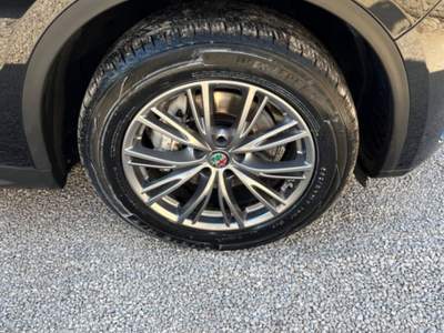 Alfa Romeo Stelvio 2.2 Turbodiesel 190 CV AT8 Q4 Business Nero usata Vico Equense