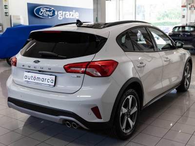 Ford Focus 1.0 EcoBoost Hybrid 125 CV 5p. Active Bianco usata Silea