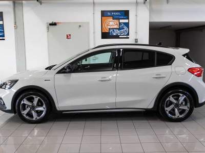 Ford Focus 1.0 EcoBoost Hybrid 125 CV 5p. Active Bianco usata Silea
