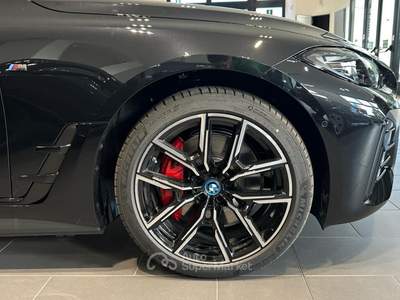 BMW Serie 5 M5 I4 m50 Nero usata Cuneo