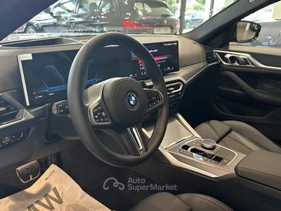 BMW Serie 5 M5 I4 m50 Nero usata Cuneo