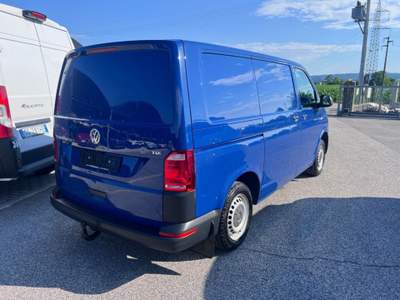 Volkswagen Transporter 2.0 TDI 150CV DSG Furgone Allestito / Gancio Blu/Azzurro usata Pieve di Soligo