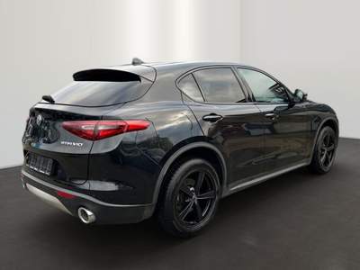Alfa Romeo Stelvio 2.0 Turbo 200 CV AT8 Q4 Super Nero usata Roma