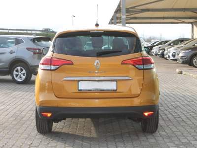 Renault Scénic 1.7 Blue dCi 120CV EDC Intens Arancione usata San Salvatore Telesino