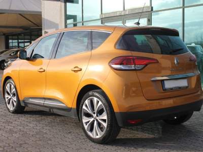 Renault Scénic 1.7 Blue dCi 120CV EDC Intens Arancione usata San Salvatore Telesino
