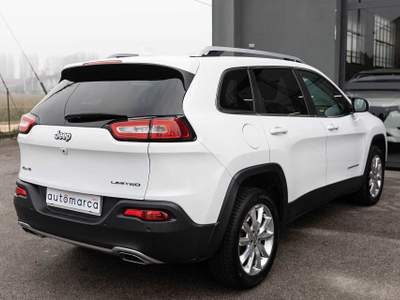 Jeep Cherokee 2.2 Mjt II 4WD Active Drive I Limited Bianco usata Silea