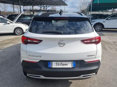 Opel Grandland 1.5 diesel Ecotec Start&Stop Innovation Eat8 Bianco usata Giugliano in Campania