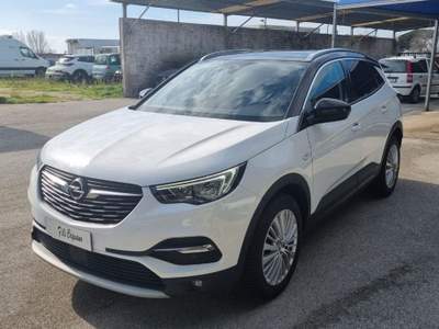 Opel Grandland 1.5 diesel Ecotec Start&Stop Innovation Eat8 Bianco usata Giugliano in Campania