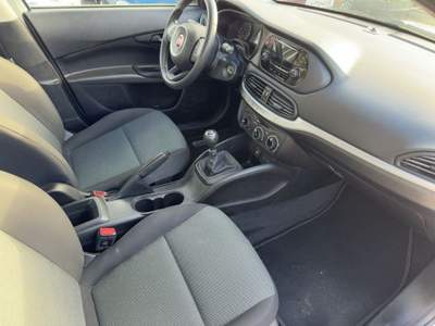 Fiat Tipo 1.4 4 porte Easy Argento usata Castelnuovo Rangone