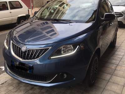 Lancia Ypsilon LANCIA YPSILON 1.0 HIBRYD ECOCHIC GOLD Blu/Azzurro usata Reggio di Calabria