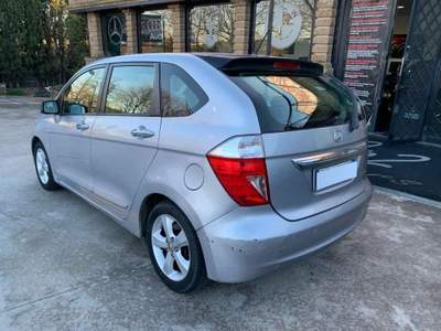 Honda FR-V 16V i-CTDi Comfort Grigio usata Roma