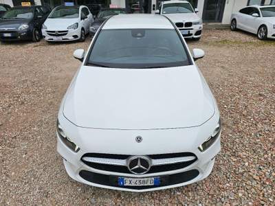 Mercedes-Benz Classe A A 160 d Sport Bianco usata Pesaro