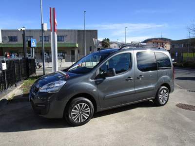 Peugeot Partner Tepee 1.6 bluehdi Outdoor 100cv Grigio usata COMO