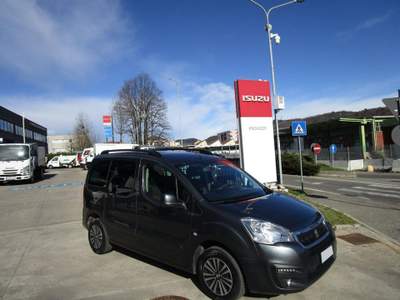 Peugeot Partner Tepee 1.6 bluehdi Outdoor 100cv Grigio usata COMO