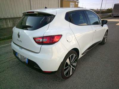 Renault Clio 1.5 dCi 8V 75CV 5 porte R LINK Bianco usata Montemesola