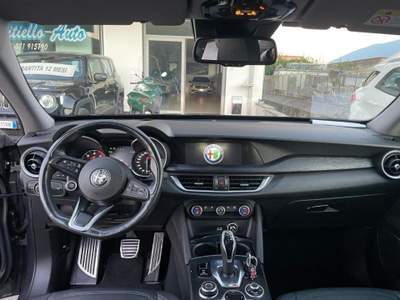 Alfa Romeo Stelvio 2.2 T.diesel 190CV AT8 RWD Bus. Grigio usata Pagani