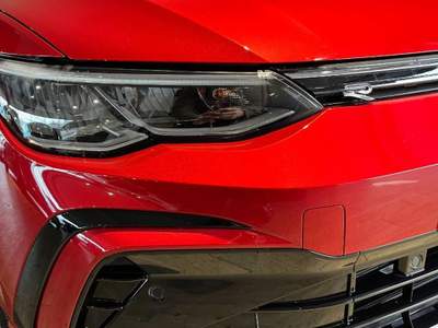 Volkswagen Golf 1.5 eTSI 150 CV EVO ACT DSG R-Line Rosso usata Truccazzano