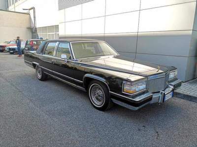 Cadillac Fleetwood brougham elegance Nero usata Capriolo