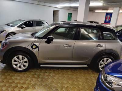 MINI Cooper 1.5 COOPER "S" HYBRID Countryman ALL4 Automatica Grigio usata Roma