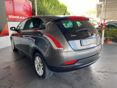 Lancia Delta 1.6 MJT DPF Gold Grigio usata Palermo