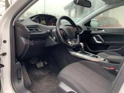 Peugeot 308 BlueHDi 150 S&S EAT6 SW Allure Unicopropr. Bianco usata Oderzo