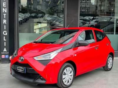 Toyota Aygo 1.0 VVT-i 72 CV 5p. x-cool usata Taranto