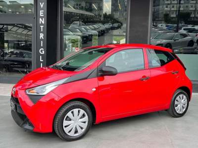 Toyota Aygo 1.0 VVT-i 72 CV 5p. x-cool usata Taranto