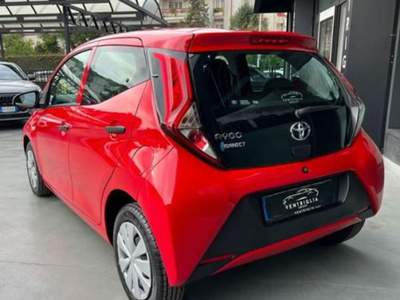 Toyota Aygo 1.0 VVT-i 72 CV 5p. x-cool usata Taranto