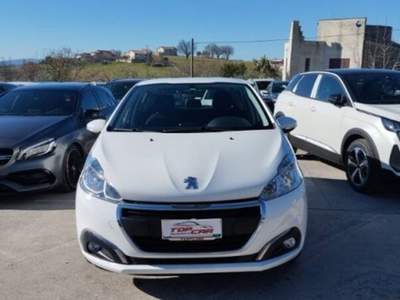 Peugeot 208 1.5 bluehdi Allure s&s 100cv 5p 5m usata Gioia Sannitica