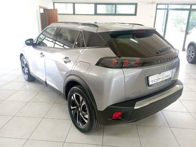 Peugeot 2008 1.2 puretech Allure Navi Pack s&s 100cv usata Sora