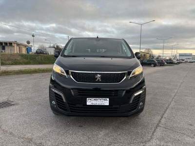 Peugeot Traveller BlueHDi 120 S&S Long Business Nero usata Rovigo