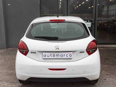 Peugeot 208 PureTech 82 5 porte Access Bianco usata Silea