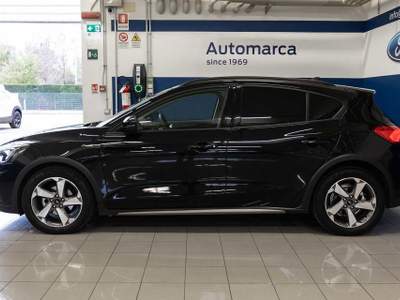 Ford Focus 1.0 EcoBoost Hybrid 125 CV 5p. Active Nero usata Silea